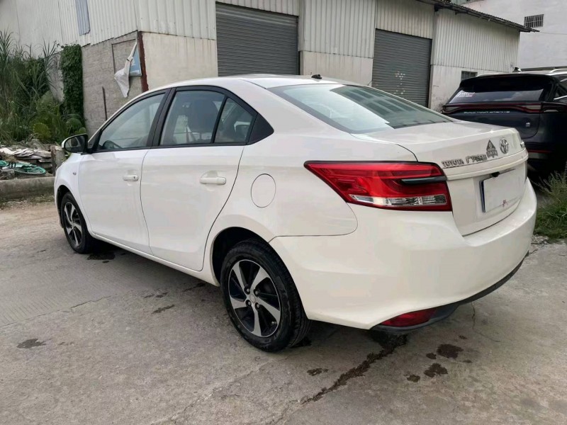 广州17年丰田YARiS L 致享7