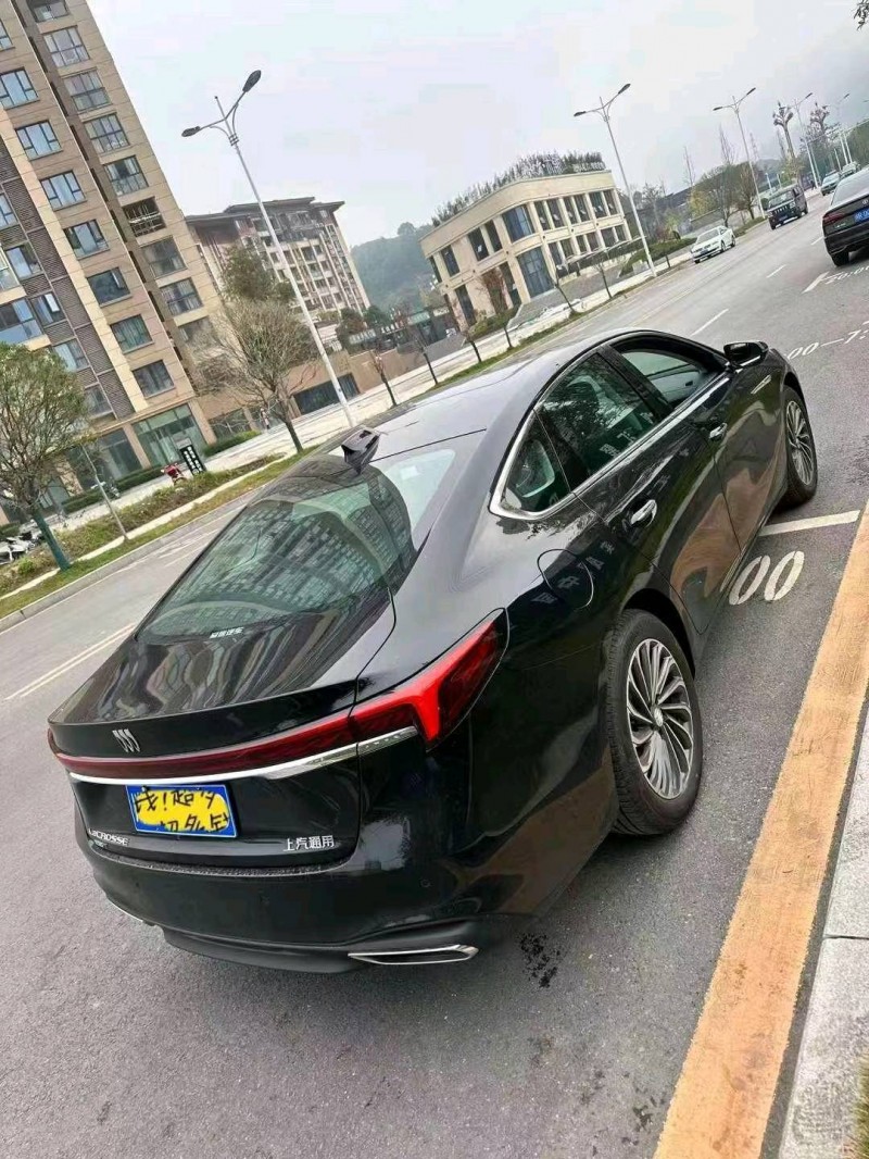 成都23年别克君越5