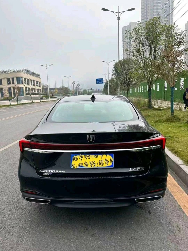 成都23年别克君越6