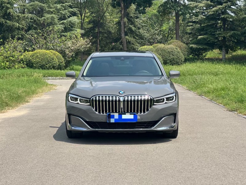 济宁20年宝马7系1