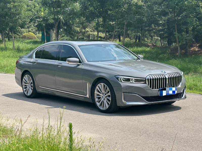 济宁20年宝马7系3