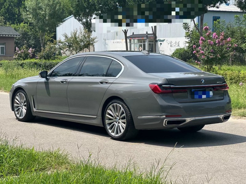 济宁20年宝马7系7