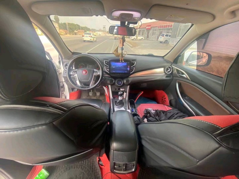 潍坊18年比亚迪宋5