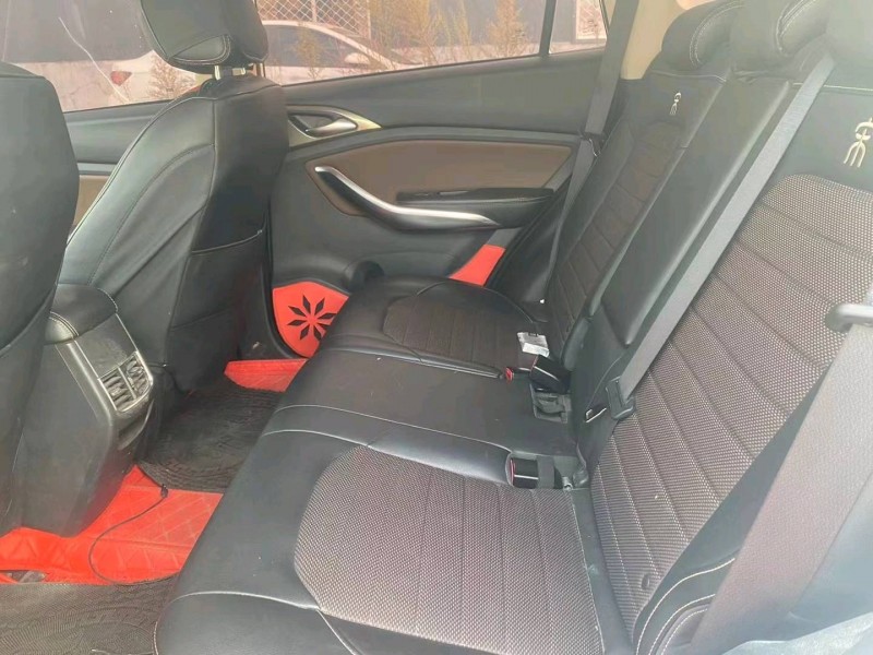 潍坊18年比亚迪宋6