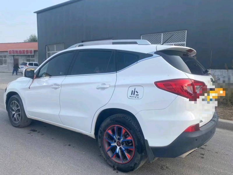 潍坊18年比亚迪宋7