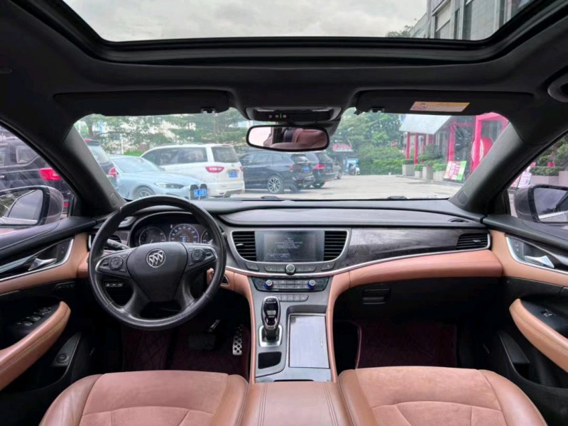 东莞17年别克君越4