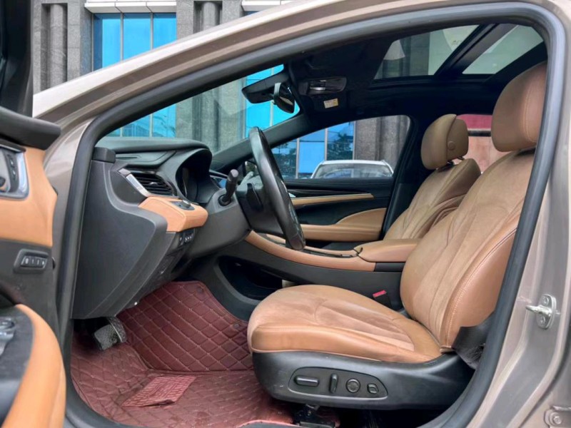 东莞17年别克君越6