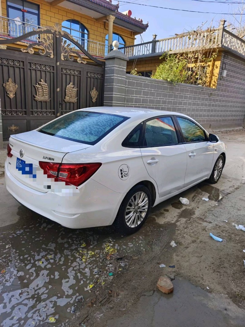 菏泽16年别克英朗GT8