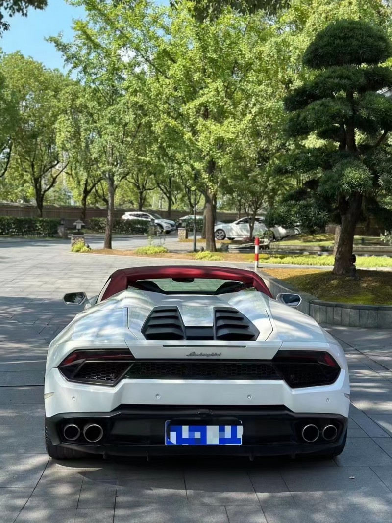 杭州17年蘭博基尼Huracan9
