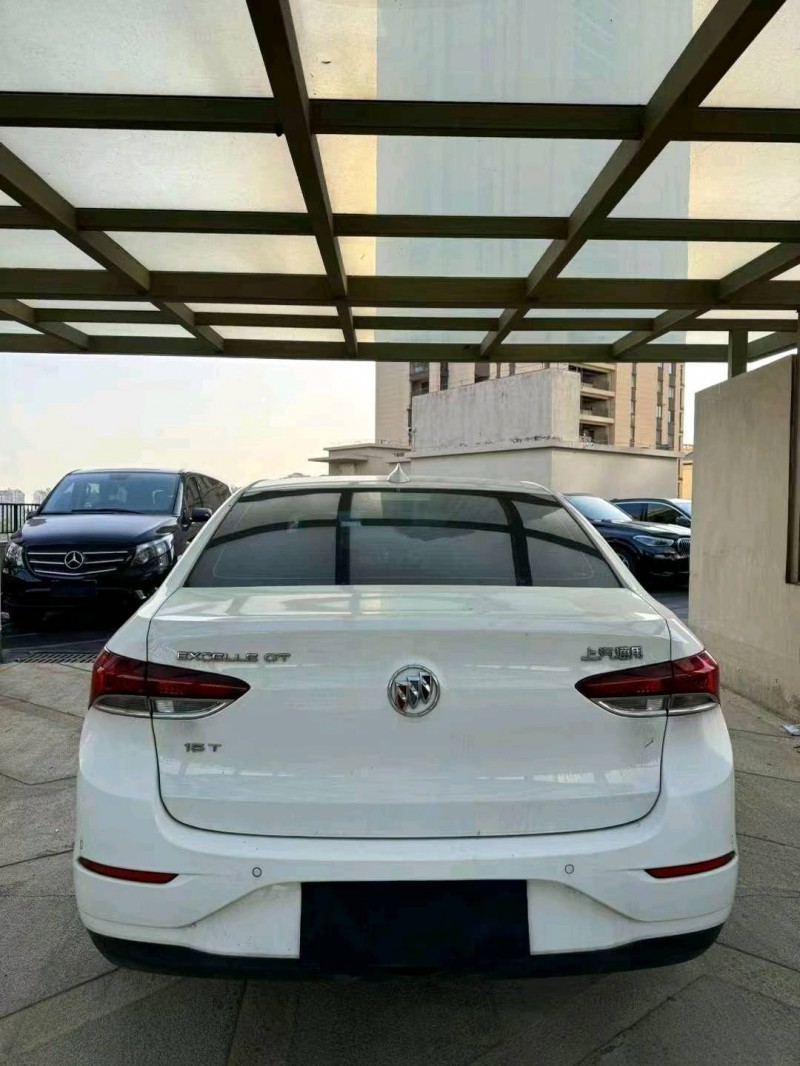 常州20年别克英朗2