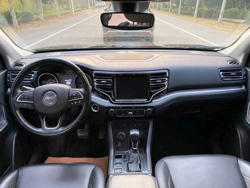 徐州19年Jeep指挥官4