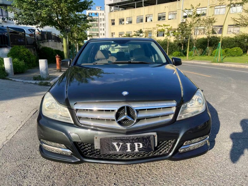 广州12年奔驰C1