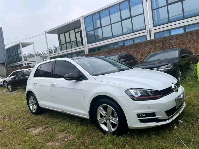 济南17年大众高尔夫4