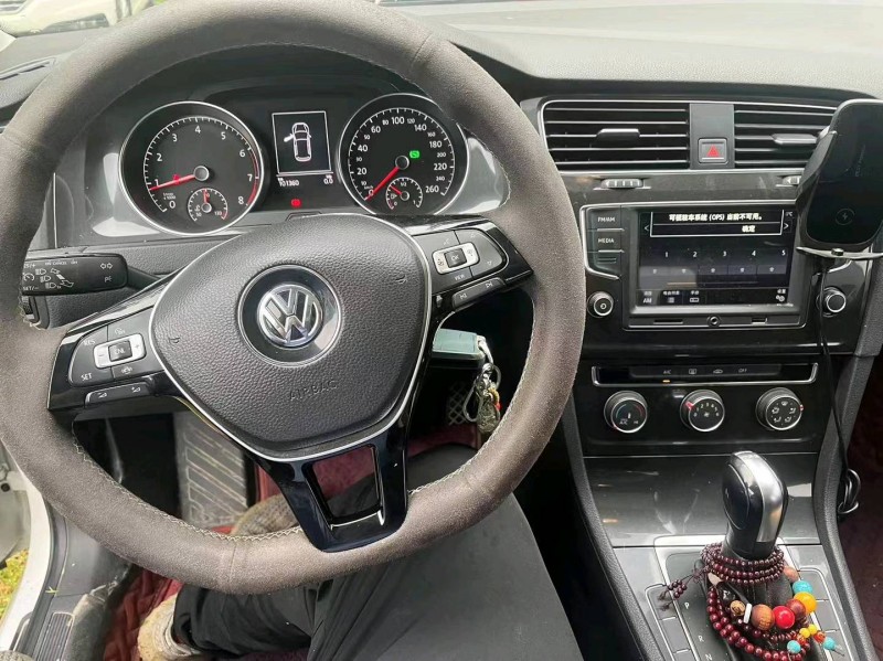 济南17年大众高尔夫5