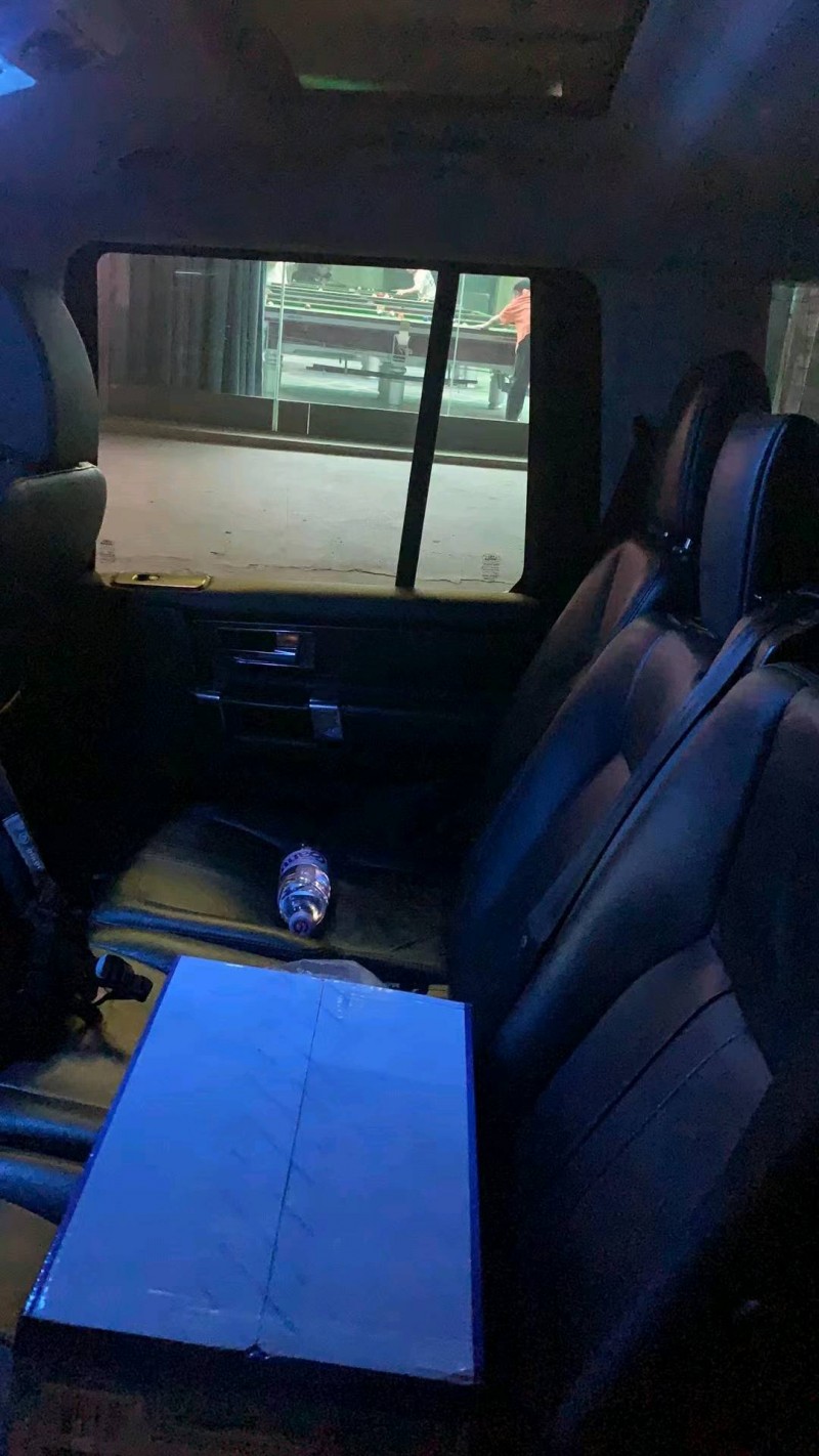重庆12年路虎发现5