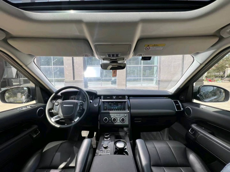 广州20年路虎发现7