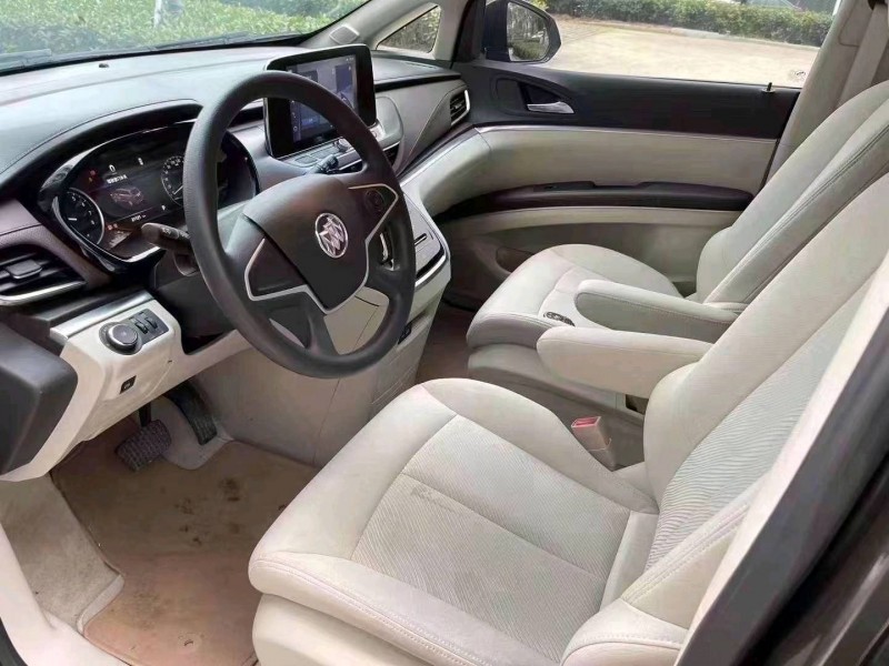 东营21年别克GL84