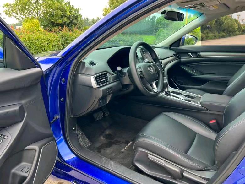 盐城19年本田雅阁6