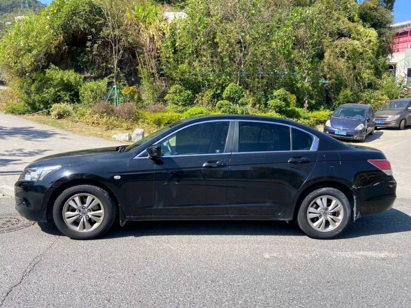 广州08年本田雅阁6