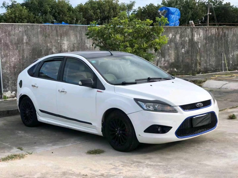 汕头13年福特福克斯4