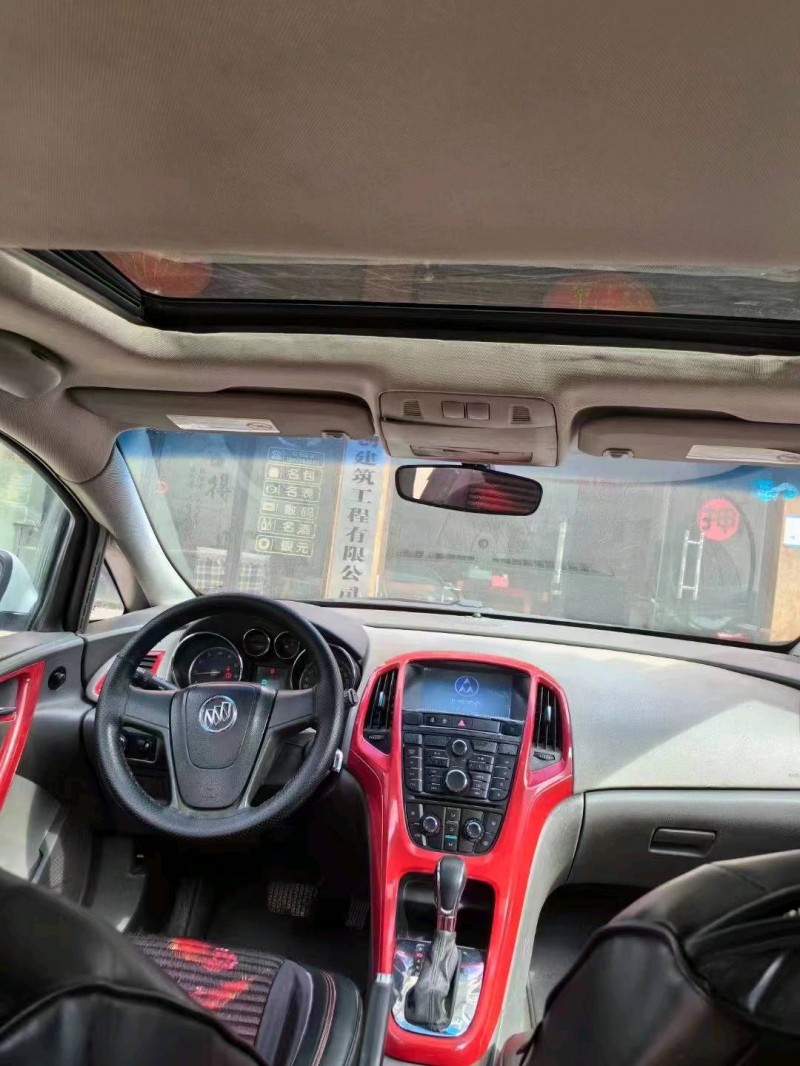 衡阳13年别克英朗4