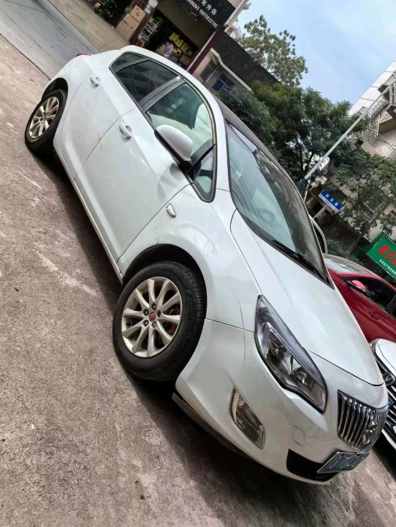 衡阳13年别克英朗5