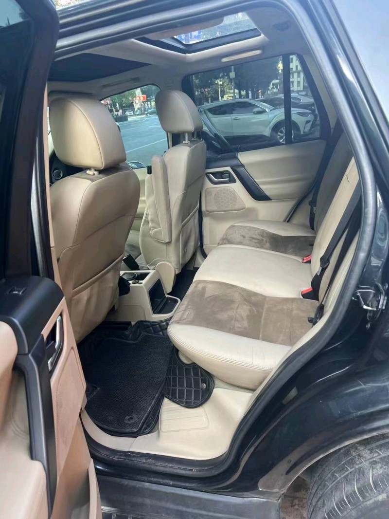 嘉兴11年路虎神行者5