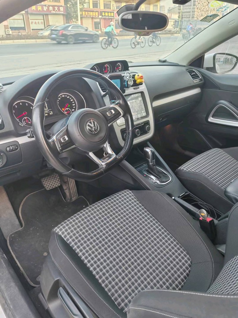 邯郸15年大众尚酷5