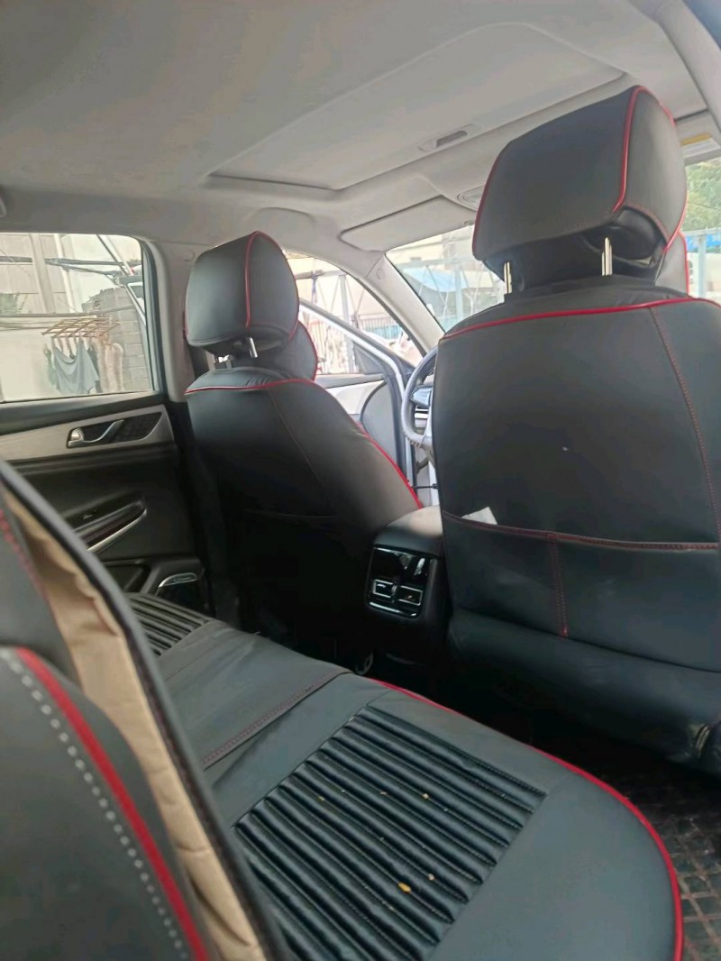 武汉18年长安汽车CS758