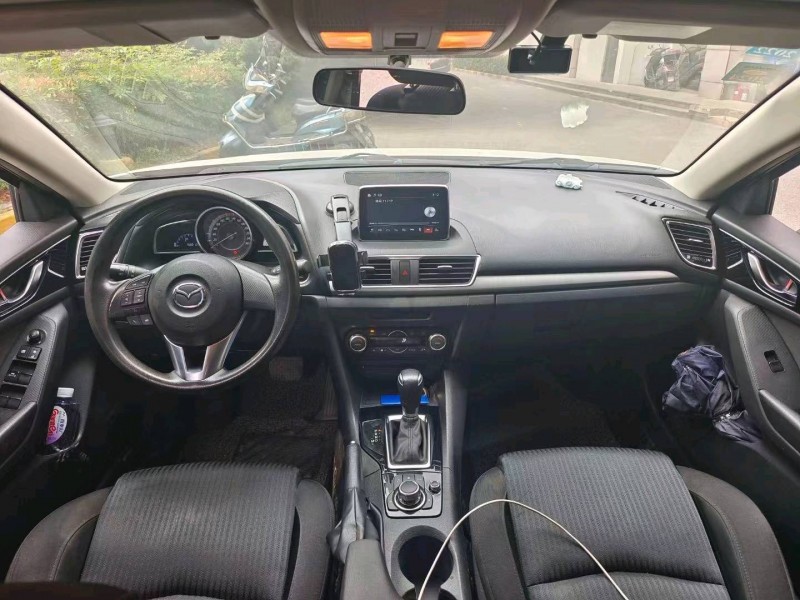 邯郸16年马自达昂克赛拉4