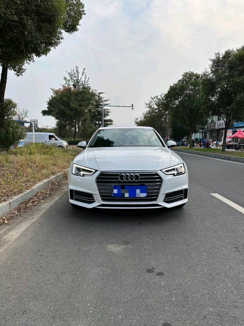 常州18年奥迪A4L1