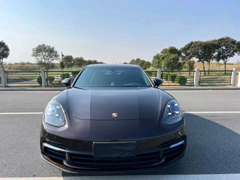 盐城21年保时捷帕拉梅拉1