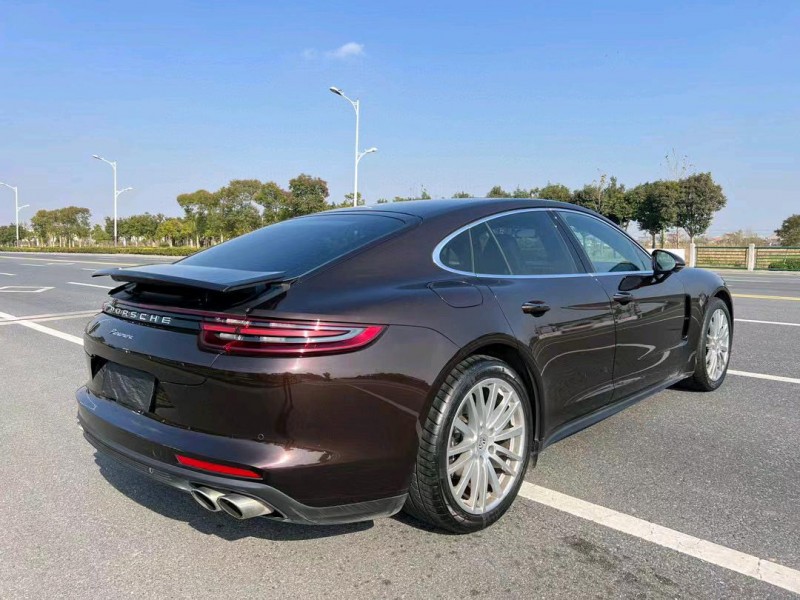 盐城21年保时捷帕拉梅拉8