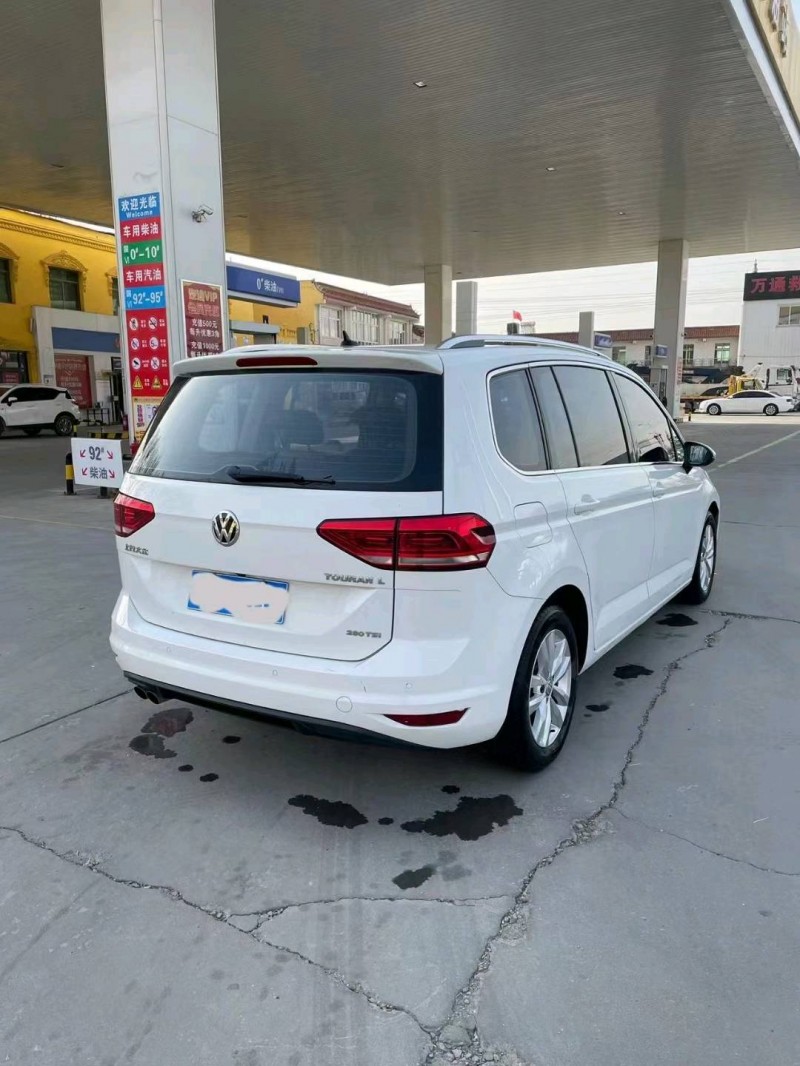 保定18年大众途安7