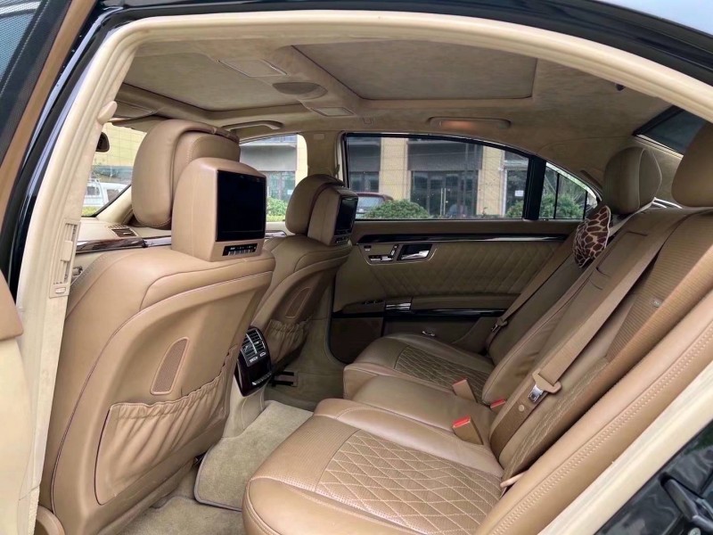 济宁09年奔驰AMG6