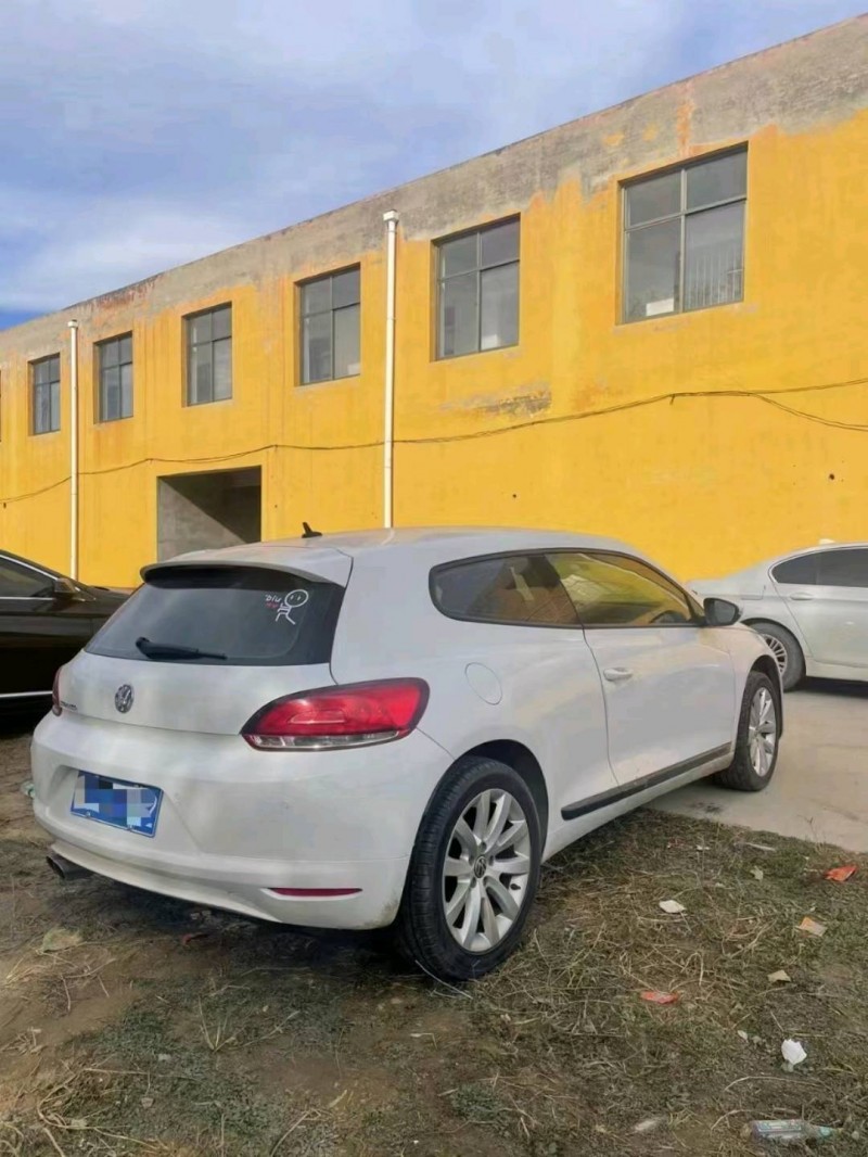 保定14年大众尚酷7