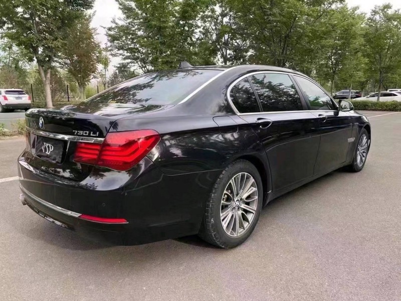 济宁15年宝马7系7