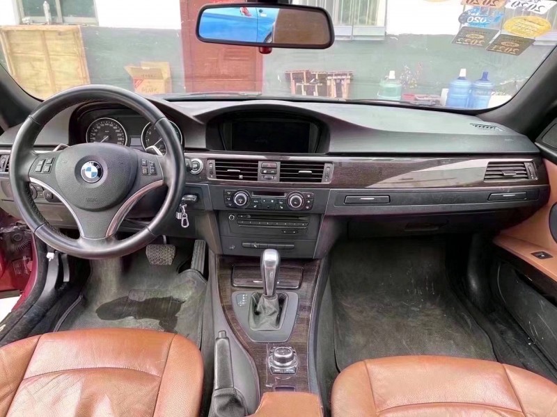 济宁11年宝马3系5