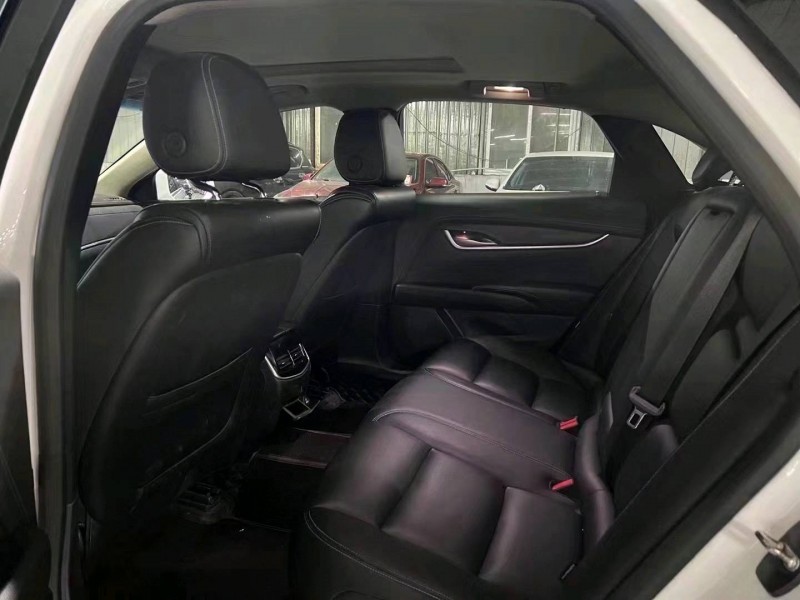 济宁18年凯迪拉克XTS6