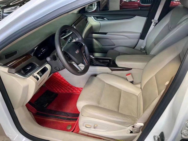 济宁16年凯迪拉克XTS5