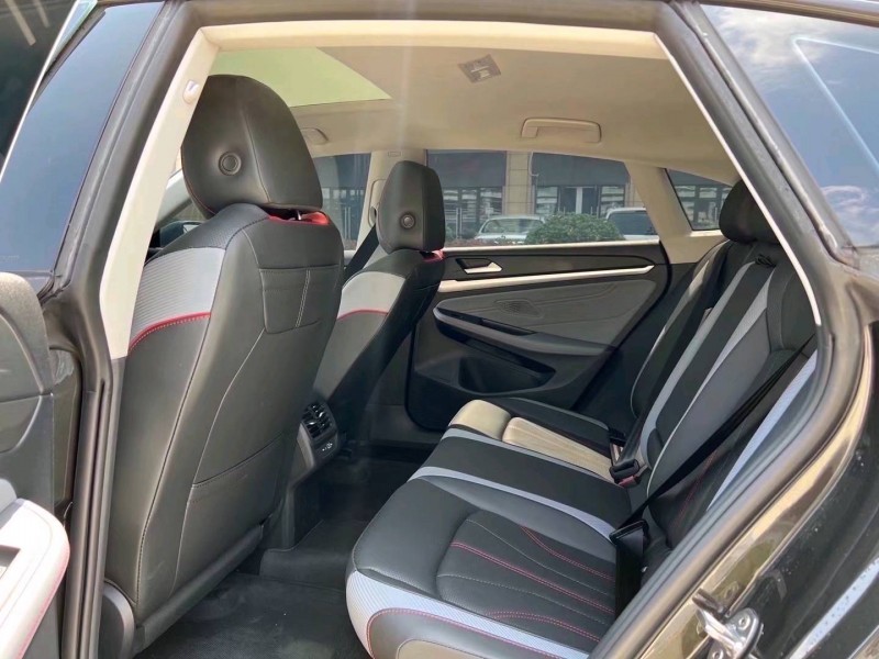 济宁22年大众凌渡6