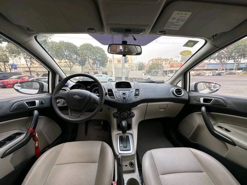 东莞14年福特嘉年华4