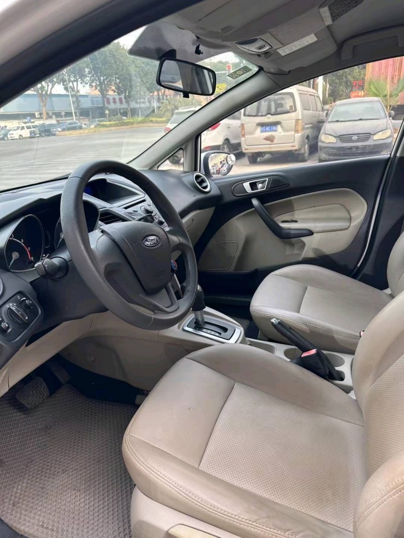 东莞14年福特嘉年华5