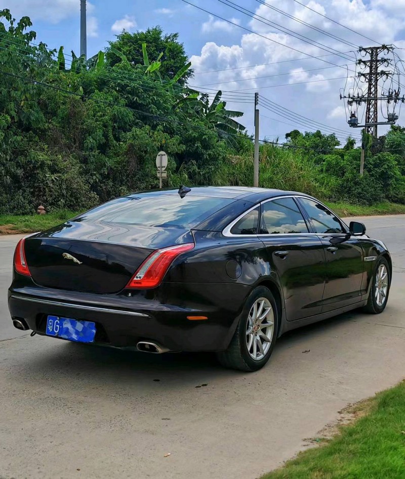 广州15年捷豹XJL8