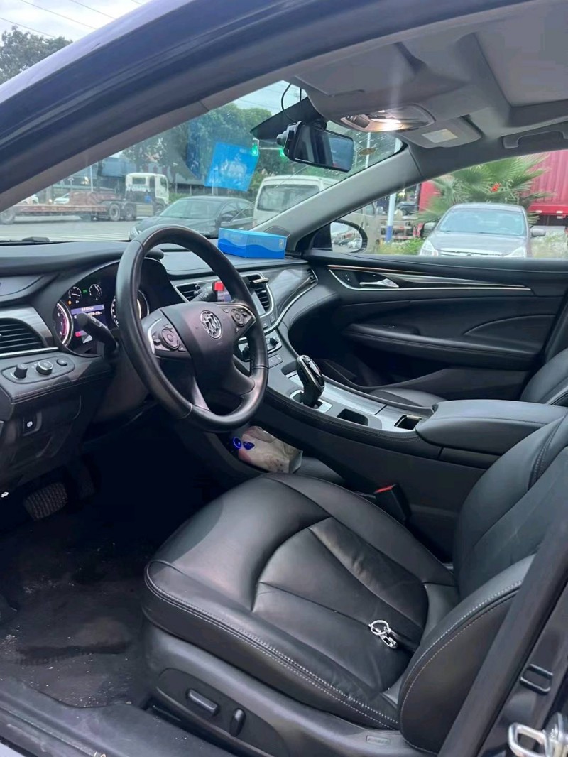 东莞20年别克君越6