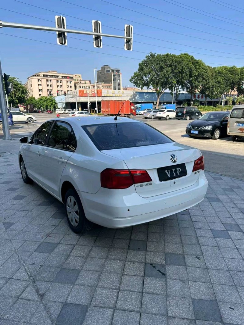 东莞13年大众捷达8
