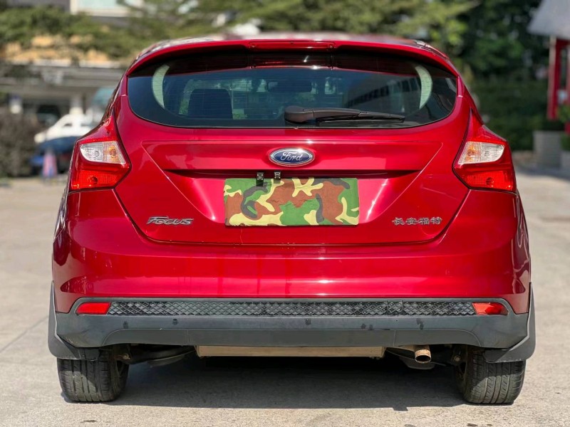 东莞13年福特福克斯9