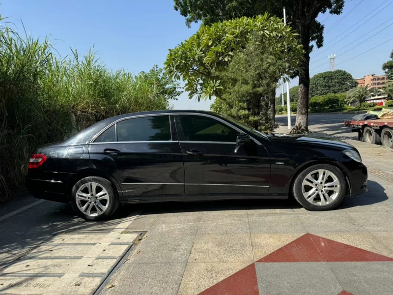 东莞12年奔驰E8