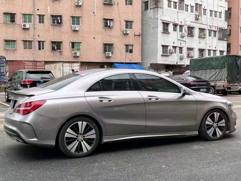 广州17年奔驰CLA6