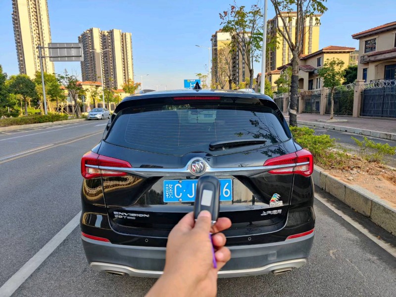 广州21年别克昂科威9